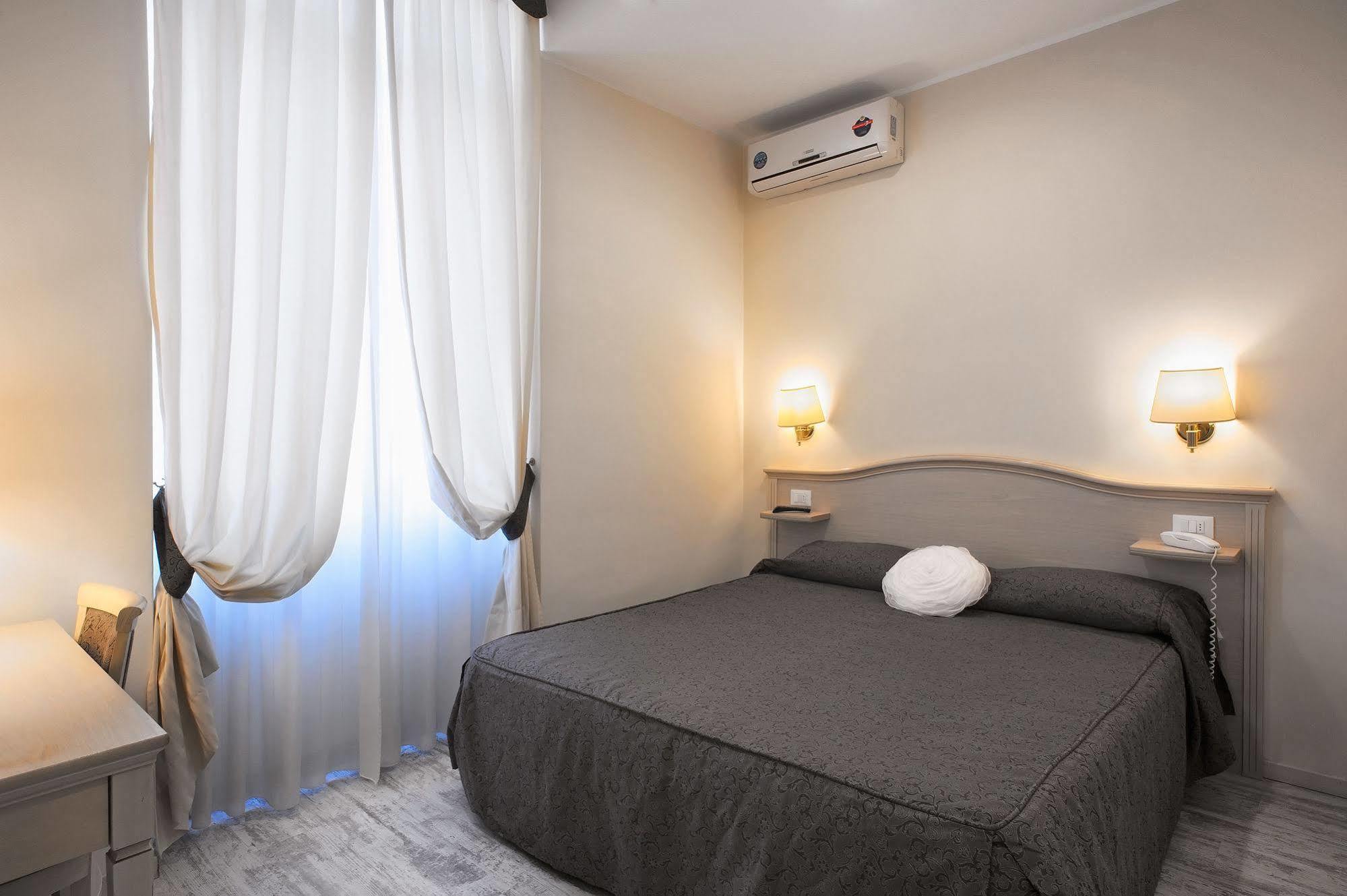 Hotel Cortese サンレモ エクステリア 写真