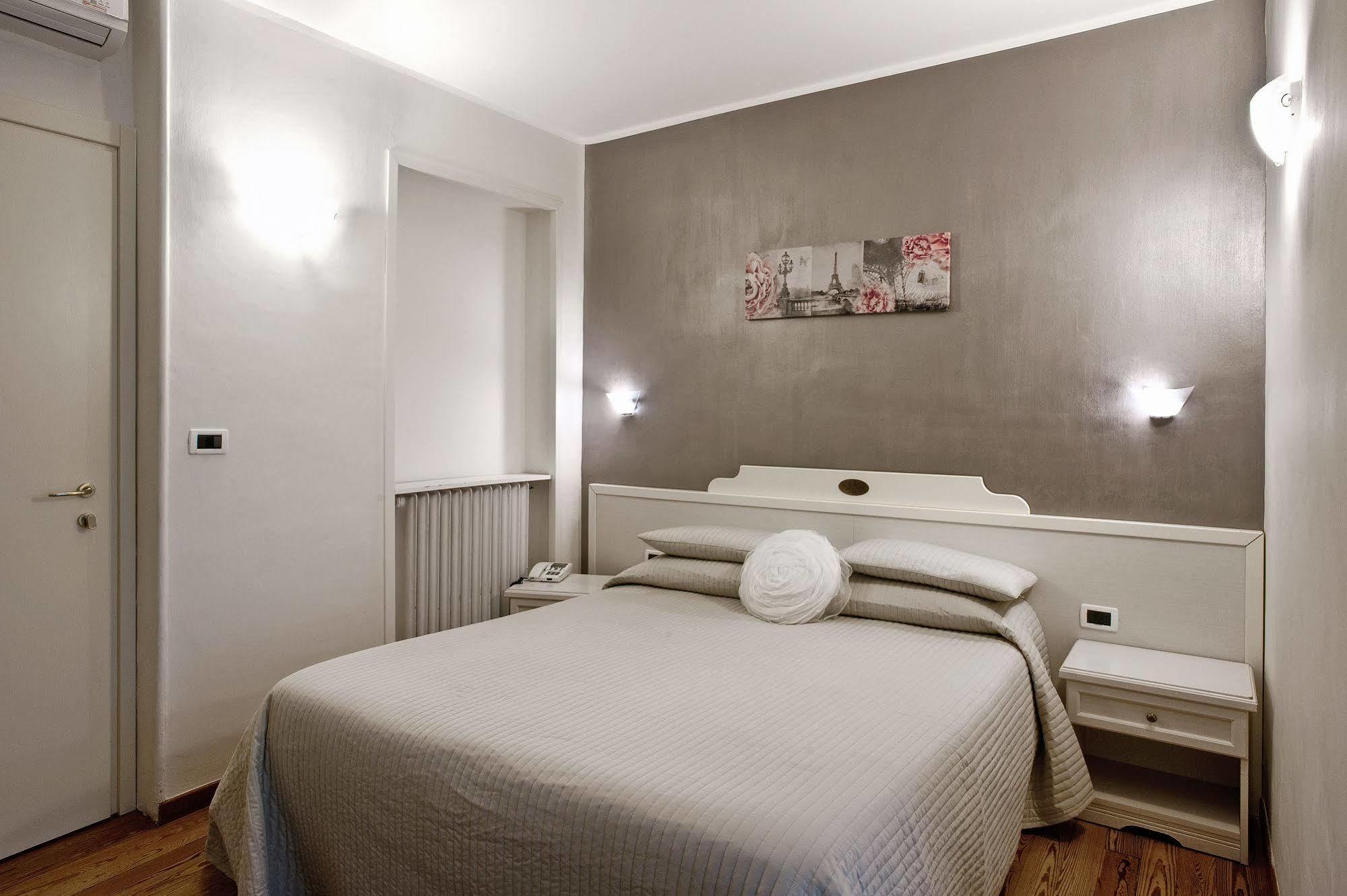 Hotel Cortese サンレモ エクステリア 写真